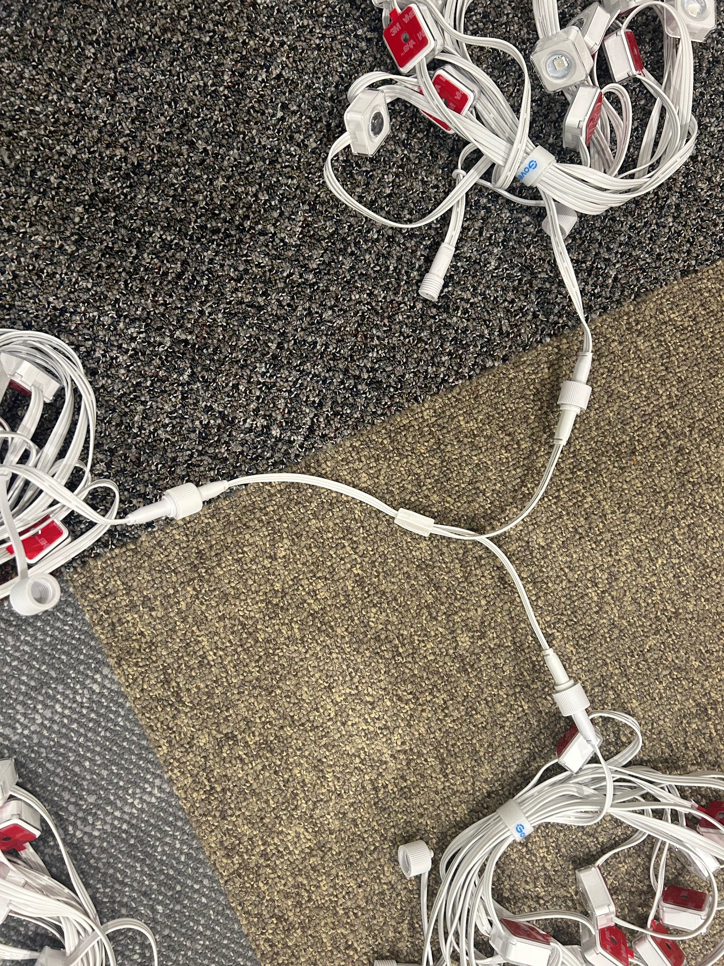 Y(Wye)-Connector Splitter for Govee non-Pro Permanent Outdoor Lights